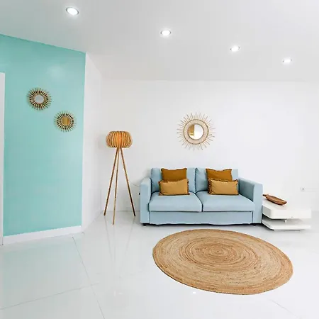 Amazing 2Bdr House W/ Patio & Free Parking Labruge