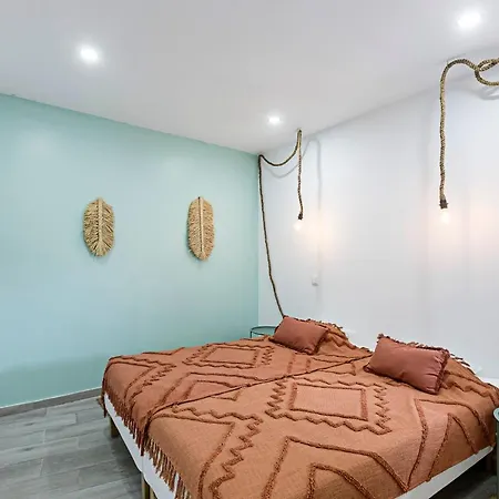 Amazing 2Bdr House W/ Patio & Free Parking Διαμέρισμα